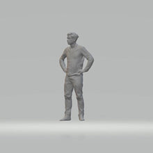 Highly-detailed Figure of a Boy Standing 32  00 Gauge