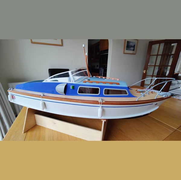6 Detailed  Fenders 40m long for a Model Boat