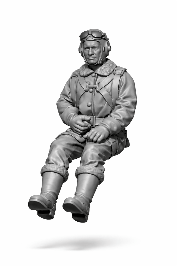 Full size WW1 model pilot sitting at the controls  Scale 1/7 242mm
