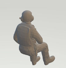 Highley detailed Full body of a Jet Fighter Pilot looking left tall 95mm (when standing) scale 1:18