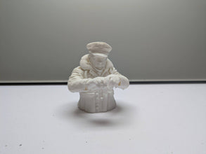 The WWW1 Pilot figure (Red Baron) scale 1/7 95mm tall