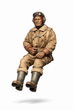 Full size WW1 model pilot sitting at the controls  Scale 1/9 188mm