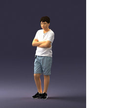 Highly-detailed Figure of a Boy in Shorts 140  ,25mm high from 3dClever Scale 1:76