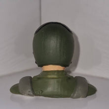 Figure of a Jet Fighter Pilot- visor (35mm high) from 3dclever Scale 1:18