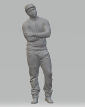 Model Figure of a Young Boy Standing 01 (25 mm) 00 Gauge