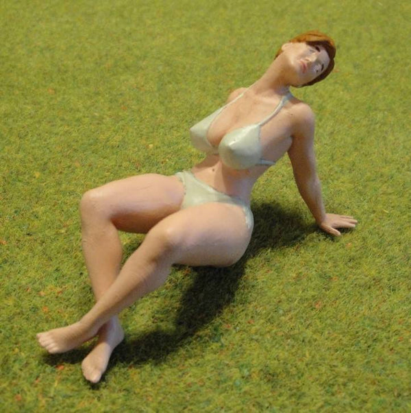 Large Model Figure of Women Sunbathing 27  (25mm) 00 Gauge made by 3Dclever