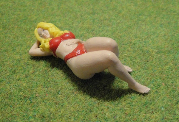 Highly-detailed Figure of a Women Swimsuit  30  OO Gauge (Scale 1:78),25mm high from 3dClever