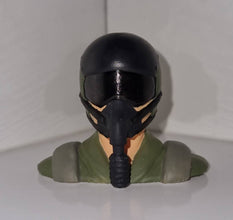 Highly-detailed Figure of a Jet Fighter Pilot- visor (35mm high) from 3dclever
