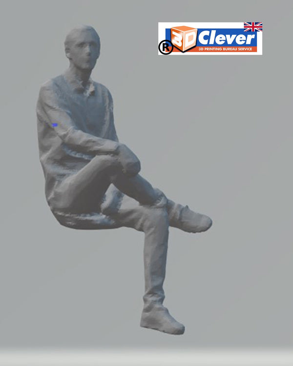 Highly-detailed Figure of a Man Crossed Legged 24 O Gauge 30mm high from 3dClever Scale 1:48
