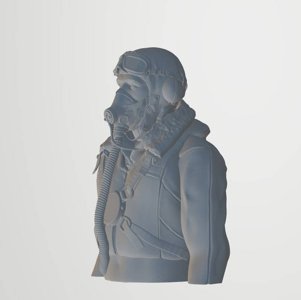 WW2  Pilot 140mm high 115mm wide 73mm deep