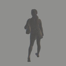 Women in shorts 114  00 Gauge  1:76 scale 25mm tall